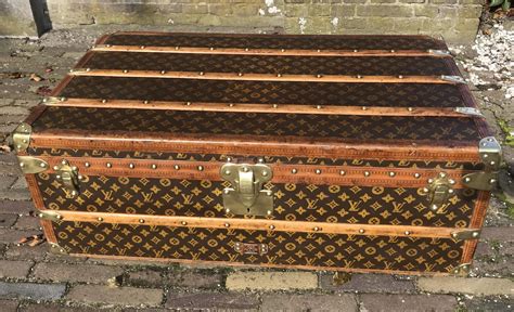 louis vuitton trunks and locks|louis vuitton vintage trunks.